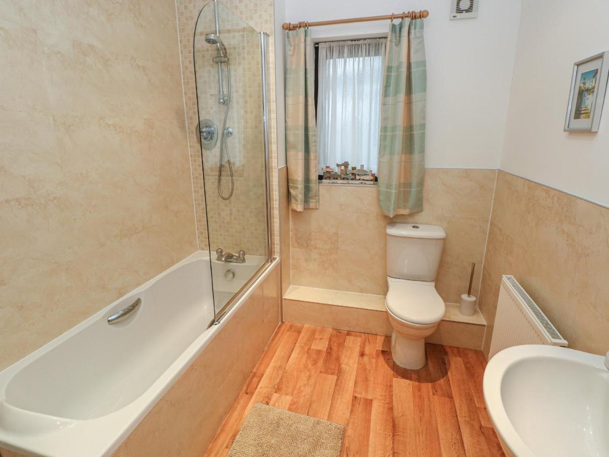 2 Chandlers Yard Burry Port Εξωτερικό φωτογραφία
